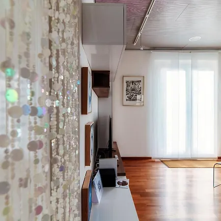 Sestante By Quokka 360 - A Garden In The Town Centre Apartment *